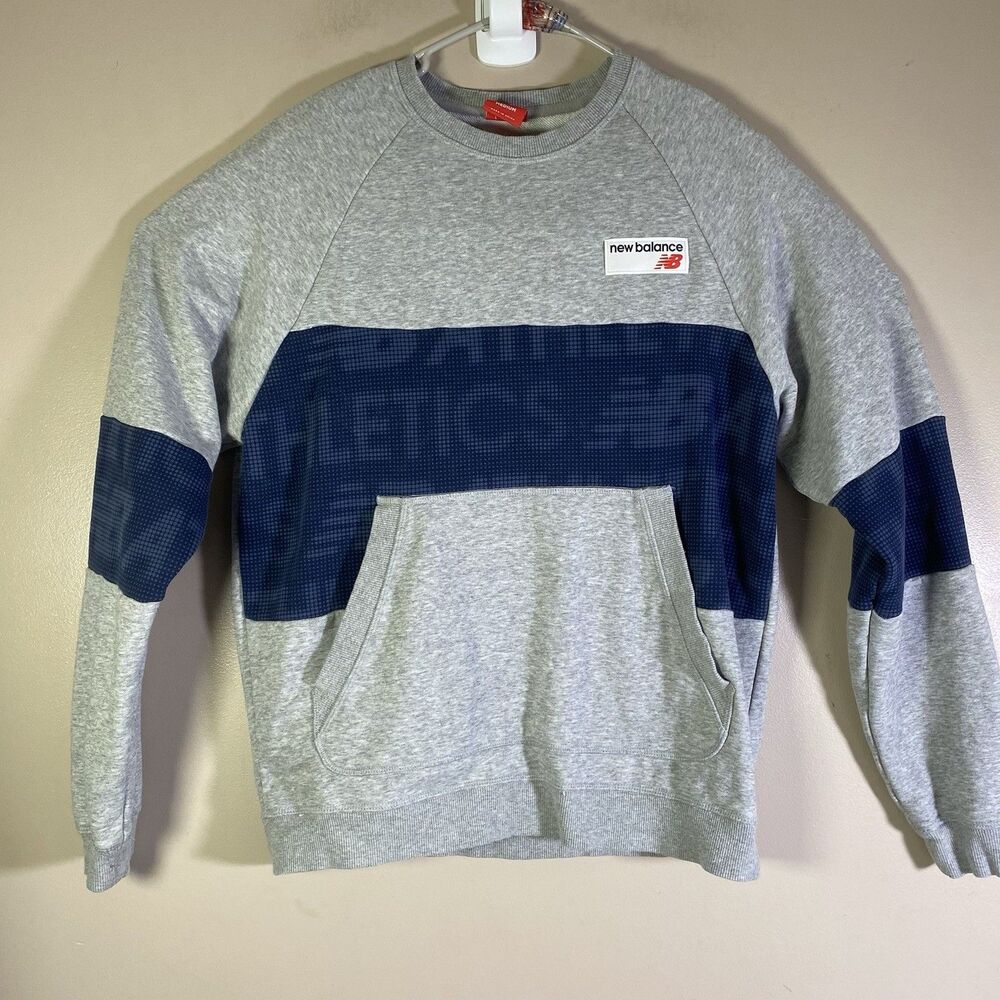 New Balance Men Medium Sweatshirt  Pocket Gray Performance Training Workout Run
